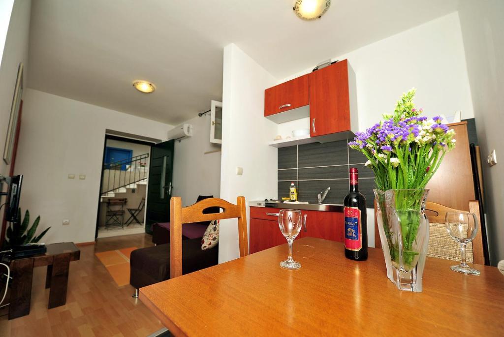Apartments Vidilica สปลิท ภายนอก รูปภาพ